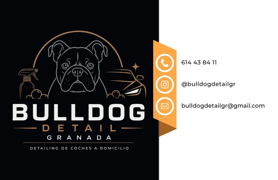 Frente de la tarjeta de fidelización de Bulldog Detail Granada: logotipo del bulldog sobre fondo negro y, en una franja naranja, teléfono, Instagram y email del negocio